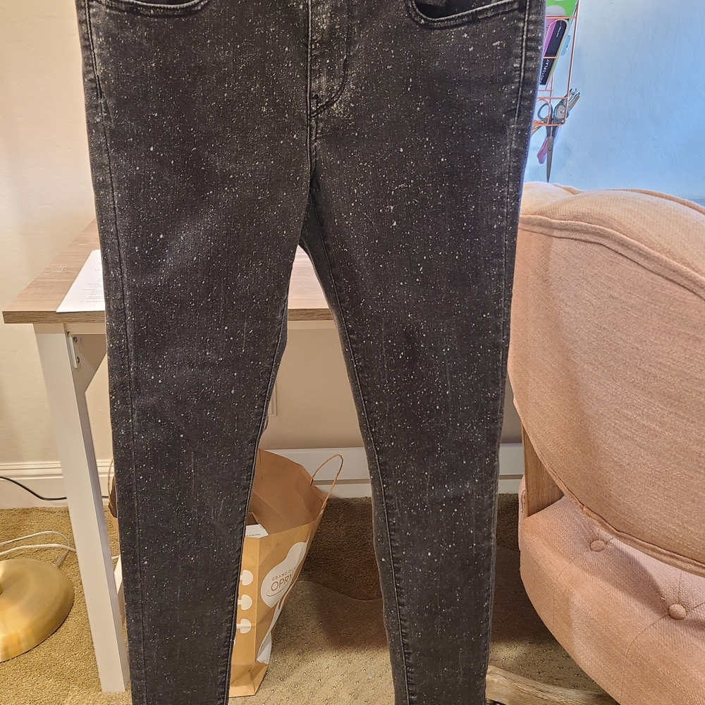 Levi's 710 Super Skinny Jeans- Black White Speckled Paint Splatter